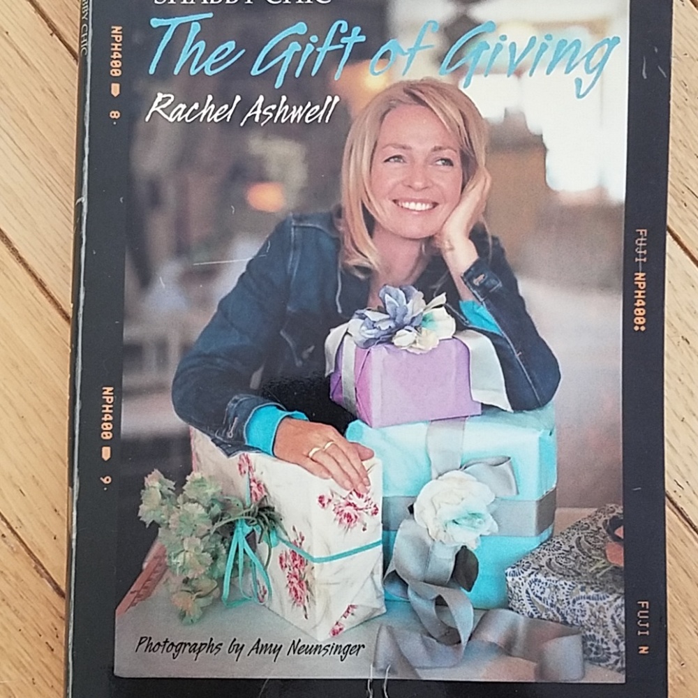 Rachel Aswell The Gift of Giving Book